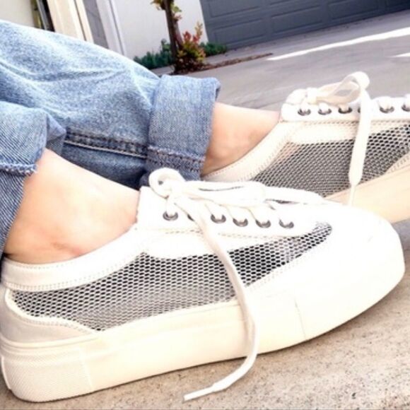 MIA Shoes - MIA White Parson Lace-Up Sneakers NWT Size 9